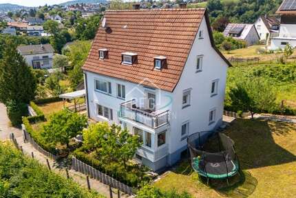 Haus Lorch - 10 Zimmer, 205 m&sup2;, 499.000&euro; | Angebot:27072413