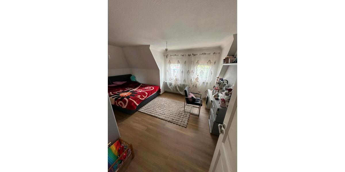 Maisonettenwohnung Ellwangen (Jagst) - 4 Zimmer, 83 m&sup2;, 850&euro; | Angebot:27557910