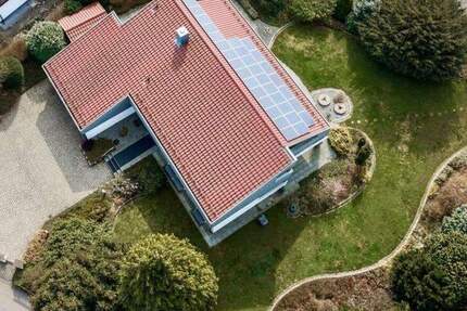 Haus Leinzell - 6 Zimmer, 230 m&sup2;, 595.000&euro; | Angebot:25731515