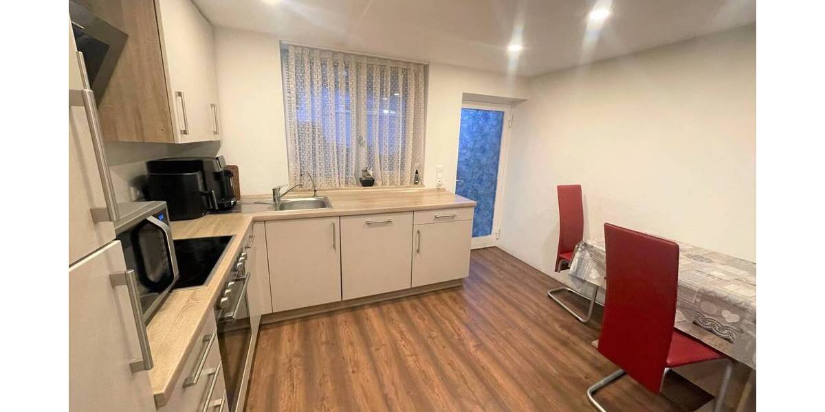 Mehrfamilienhaus, Wohnhaus Abtsgmünd Untergröningen - 8 Zimmer, 202 m&sup2;, 399.000&euro; | Angebot:25678653