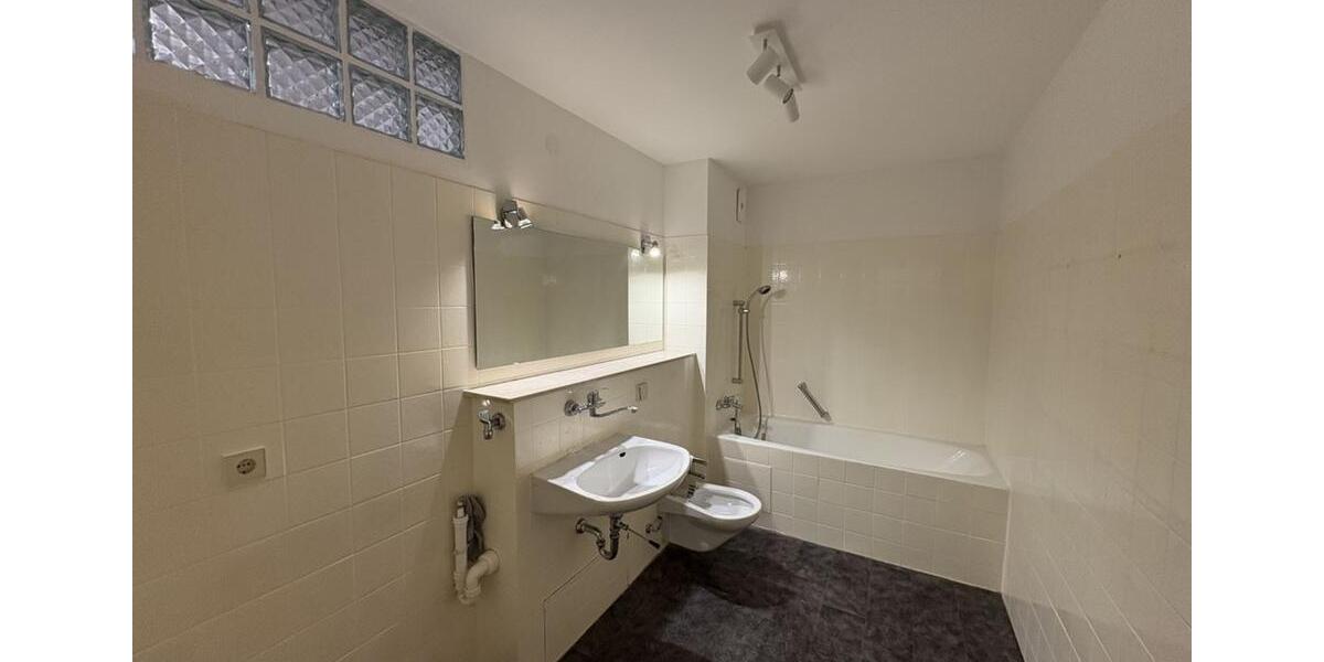 Etagenwohnung Heidenheim an der Brenz Aufhausen - 3 Zimmer, 82 m&sup2;, 184.000&euro; | Angebot:24690480