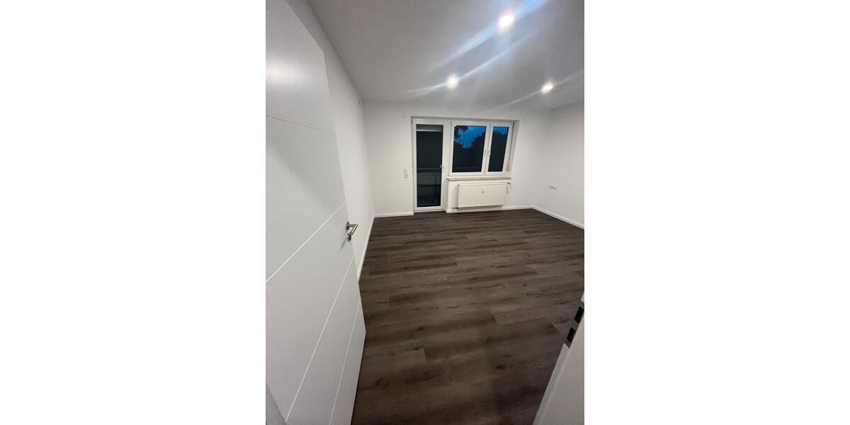 Etagenwohnung Aalen Unterkochen - 3 Zimmer, 74 m&sup2;, 950&euro; | Angebot:27612302