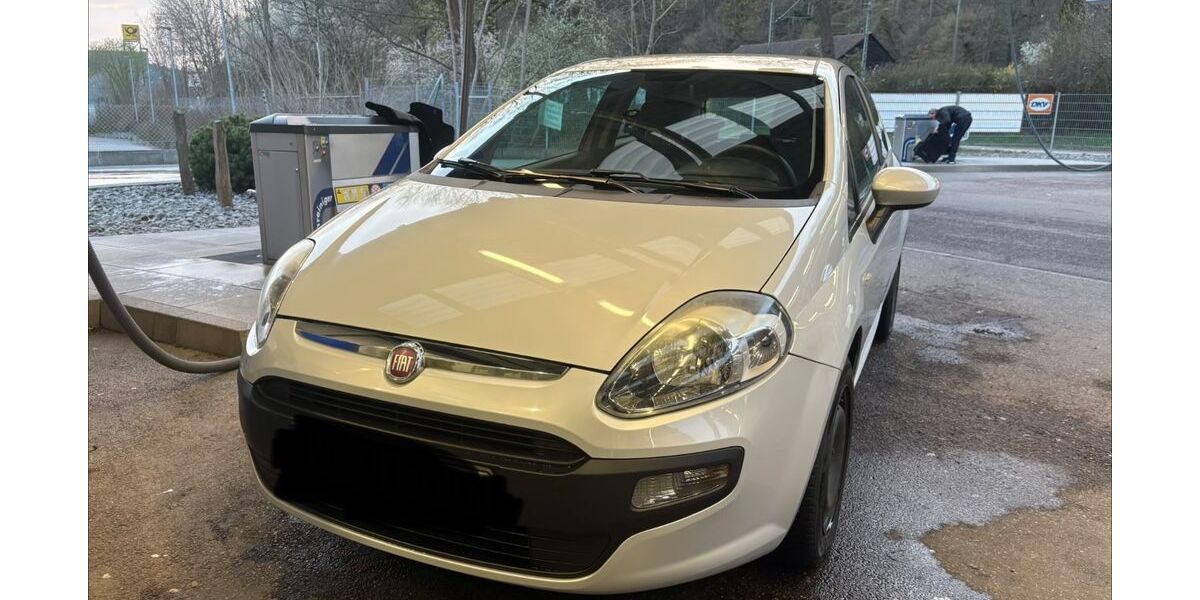 Fiat Punto Evo 147.000 km 2.700 &euro; Schwäbisch Gmünd 73529