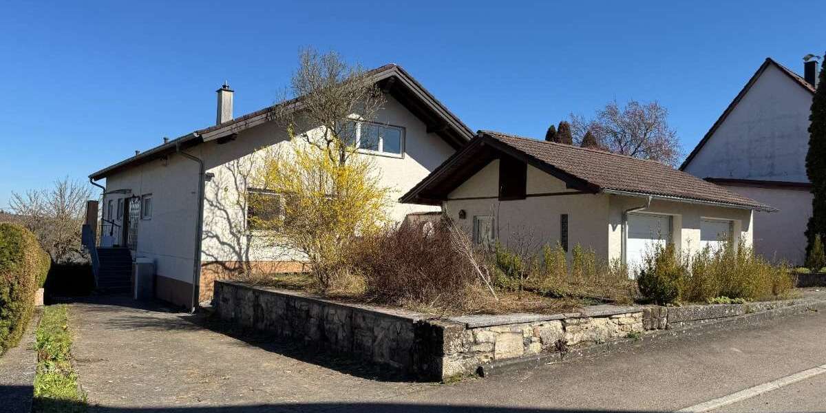 Einfamilienhaus Heidenheim Aufhausen - 7 Zimmer, 175 m&sup2;, 349.000&euro; | Angebot:26106356