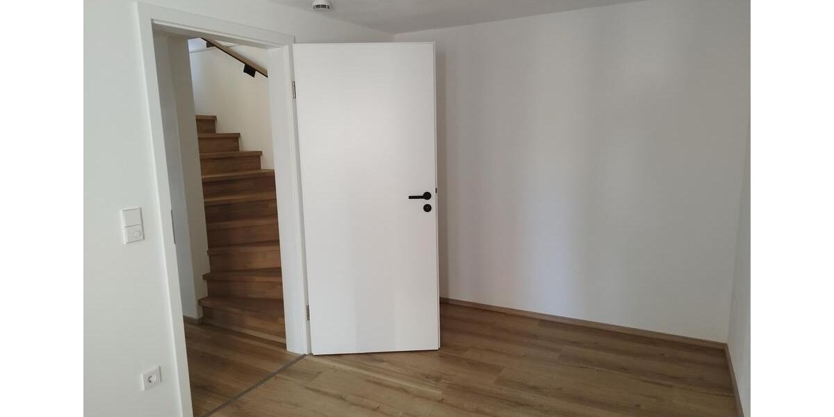 Einfamilienhaus Nördlingen - 3 Zimmer, 85 m&sup2;, 1.040&euro; | Angebot:26462334