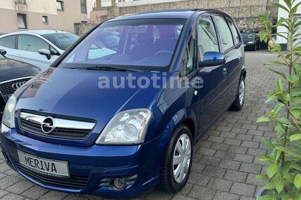 Opel Meriva 122.000 km 3.990 &euro; Schwäbisch Gmünd 73525