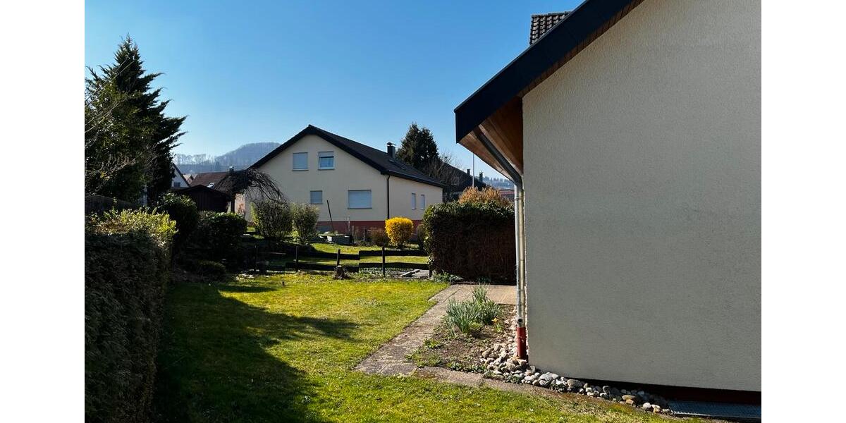 Doppelhaushälfte Täferrot - 4 Zimmer, 135 m&sup2;, 1.630&euro; | Angebot:26533919