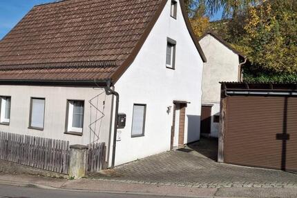 Haus Hüttlingen - 4 Zimmer, 90 m&sup2;, 200.000&euro; | Angebot:26525991