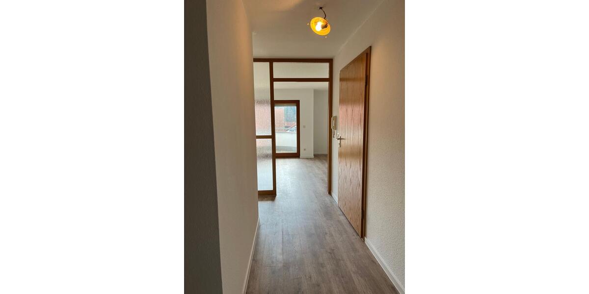 Dachgeschoßwohnung Gschwend - 3 Zimmer, 62 m&sup2;, 500&euro; | Angebot:25548356