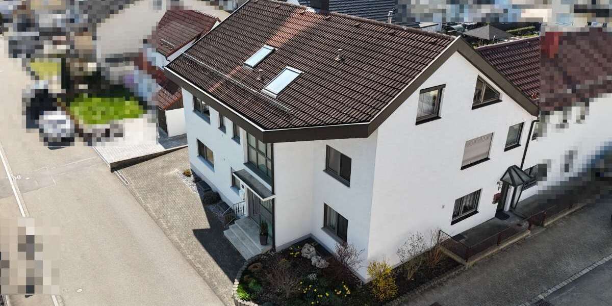 Einfamilienhaus Heidenheim Aufhausen - 8 Zimmer, 212 m&sup2;, 549.000&euro; | Angebot:19760471