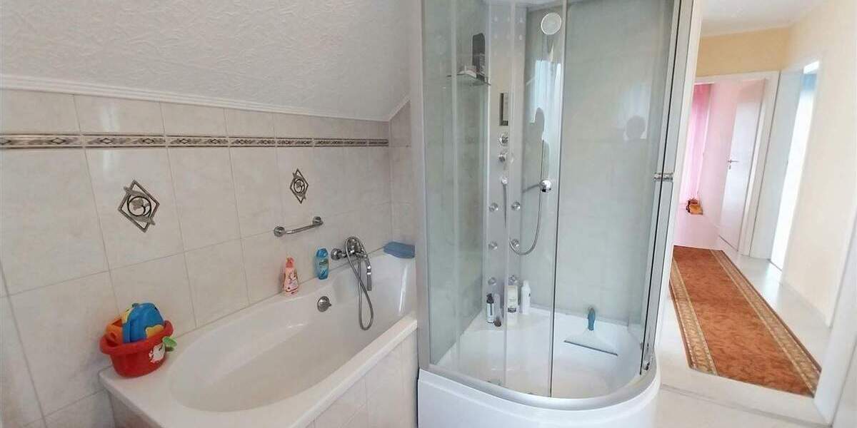 Einfamilienhaus Lauchheim - 4 Zimmer, 130 m&sup2;, 450.000&euro; | Angebot:25798518