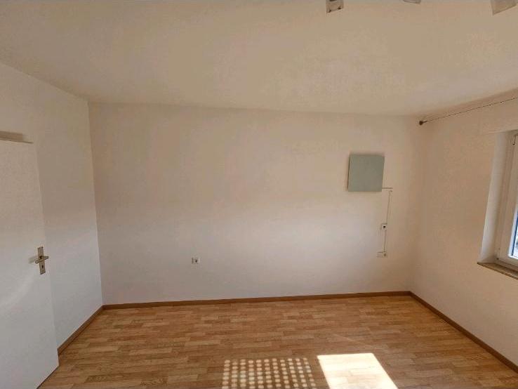 Etagenwohnung Heidenheim an der Brenz - 3 Zimmer, 65 m&sup2;, 730&euro; | Angebot:24855436