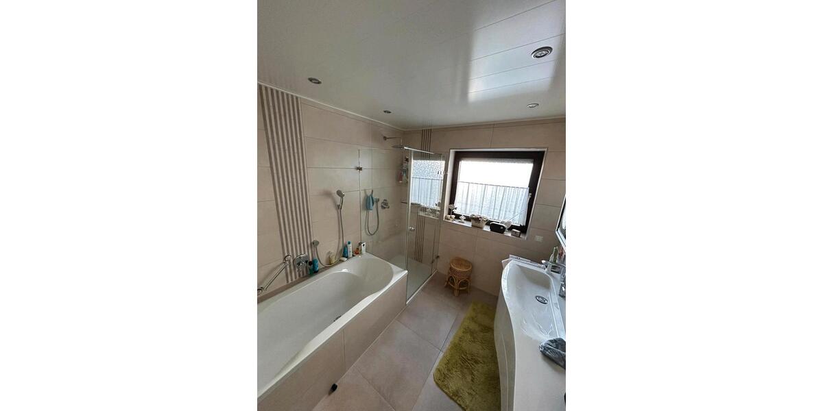 Einfamilienhaus Abtsgmünd - 6 Zimmer, 203 m&sup2;, 599.000&euro; | Angebot:25131583