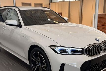 BMW 330 3.990 km 59.900 &euro; Bopfingen 73441