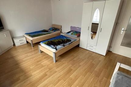 Wohnung Giengen an der Brenz - 8 Zimmer, 205 m&sup2;, 14&euro; | Angebot:25995956