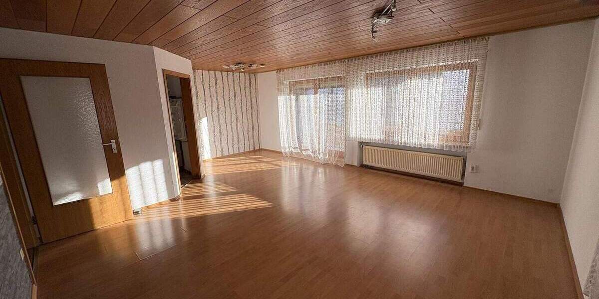 Mehrfamilienhaus, Wohnhaus Oberkochen - 6 Zimmer, 140 m&sup2;, 395.000&euro; | Angebot:25746500