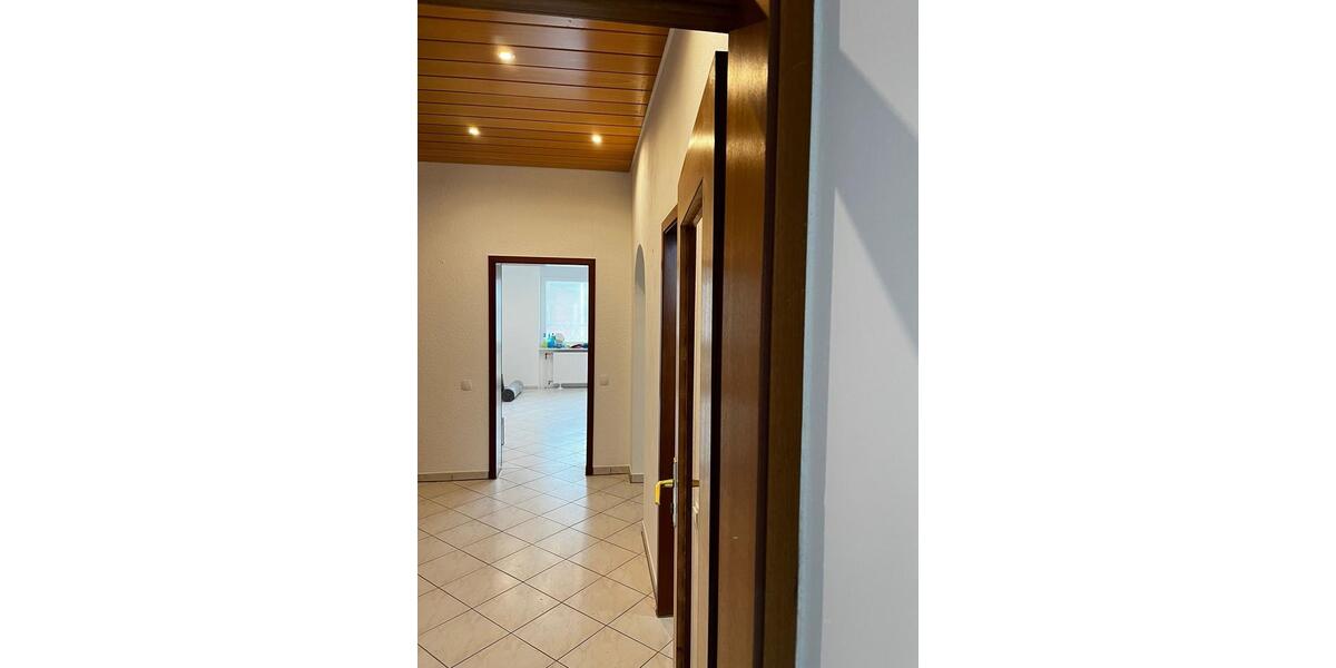 Reihenhaus Schwäbisch Gmünd - 6 Zimmer, 156 m&sup2;, 1.520&euro; | Angebot:25944484