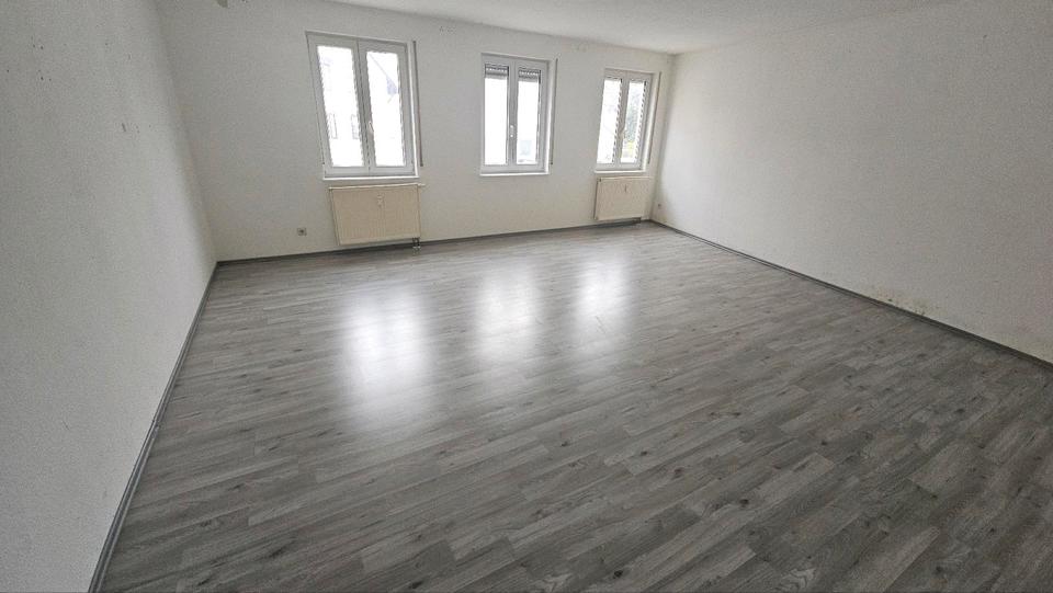 Etagenwohnung Schwäbisch Gmünd - 3 Zimmer, 105 m&sup2;, 1.240&euro; | Angebot:25983396