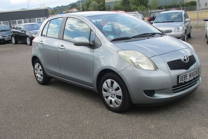 Toyota Yaris 193.921 km 3.290 &euro; Schwäbisch Gmünd 73525