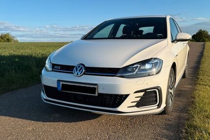 VW Golf 79.000 km 14.400 &euro; Aalen 73433