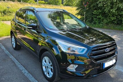 Ford Kuga 84.200 km 12.990 &euro; Schwäbisch Gmünd 73525