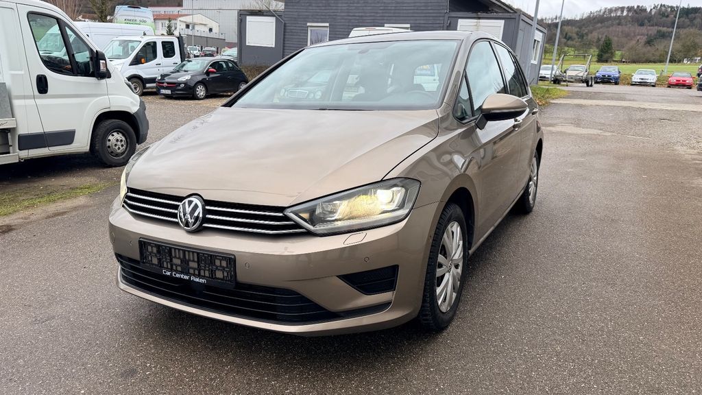 VW Golf 100.000 km 11.800 &euro; Aalen-Essingen 73457