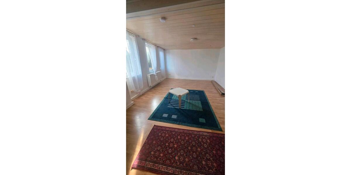 Erdgeschoßwohnung Alfdorf - 3 Zimmer, 81 m&sup2;, 1.100&euro; | Angebot:25859022