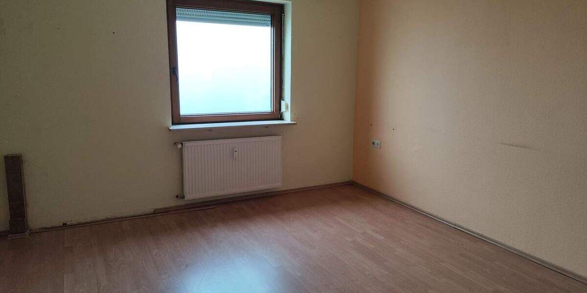 Etagenwohnung Heidenheim Schnaitheim - 3 Zimmer, 81 m&sup2;, 195.000&euro; | Angebot:25731071
