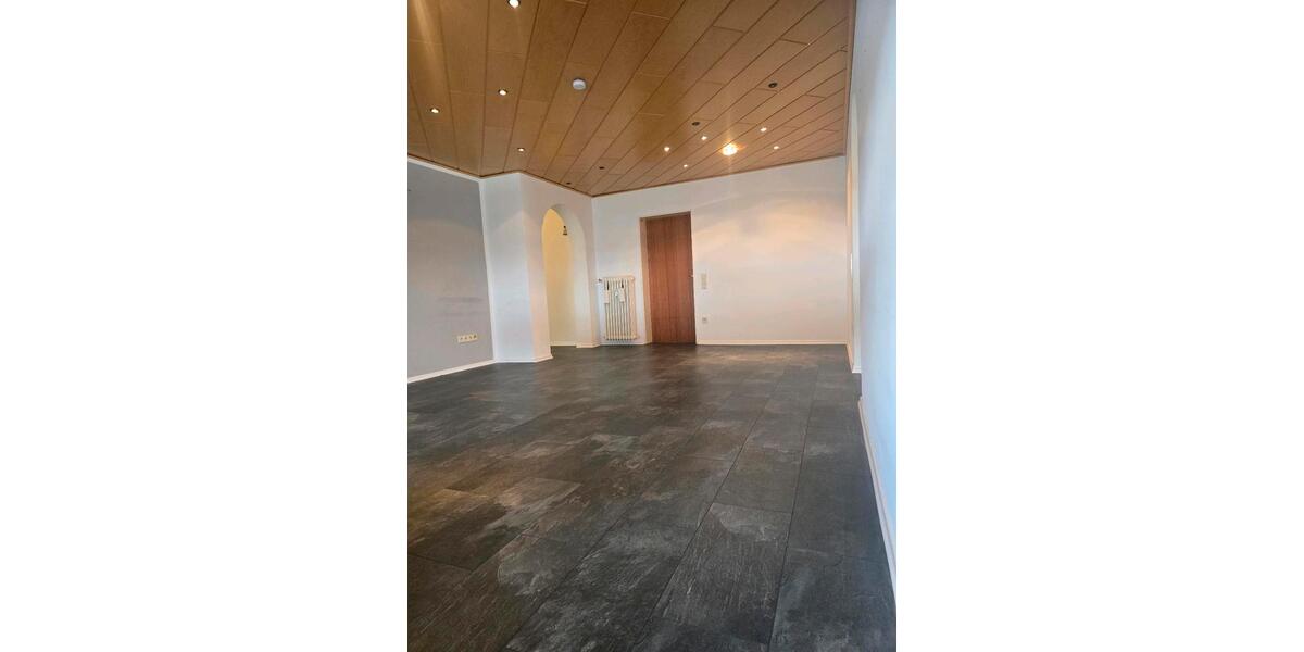 Erdgeschoßwohnung Aalen Ebnat - 3.5 Zimmer, 85 m&sup2;, 770&euro; | Angebot:24453086