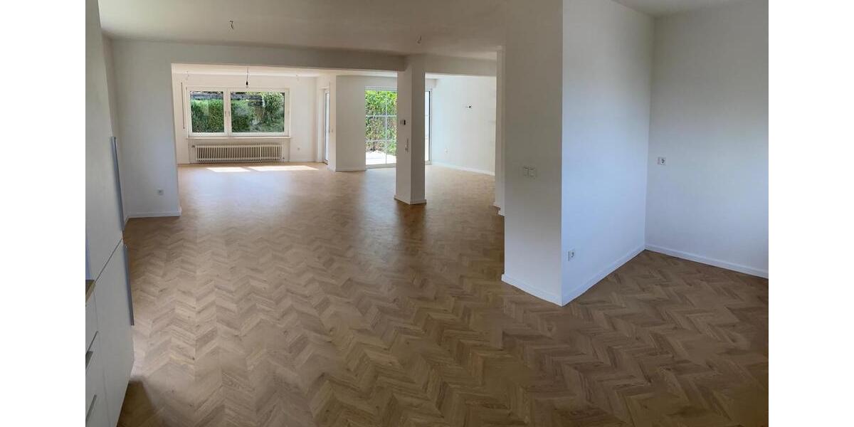 Doppelhaushälfte Täferrot - 4 Zimmer, 135 m&sup2;, 1.630&euro; | Angebot:26533919
