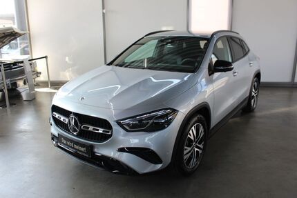 Mercedes-Benz GLA 200 10.027 km 44.290 &euro; Heidenheim 89520