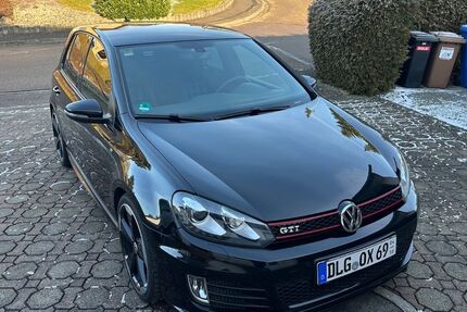 VW Golf 108.000 km 14.899 &euro; Bachhagel 89429