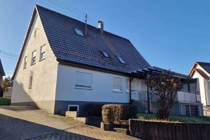 Haus Gschwend - 11 Zimmer, 192 m&sup2;, 329.000&euro; | Angebot:23849184