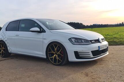 VW Golf 175.000 km 8.999 &euro; Tierhaupten 73527