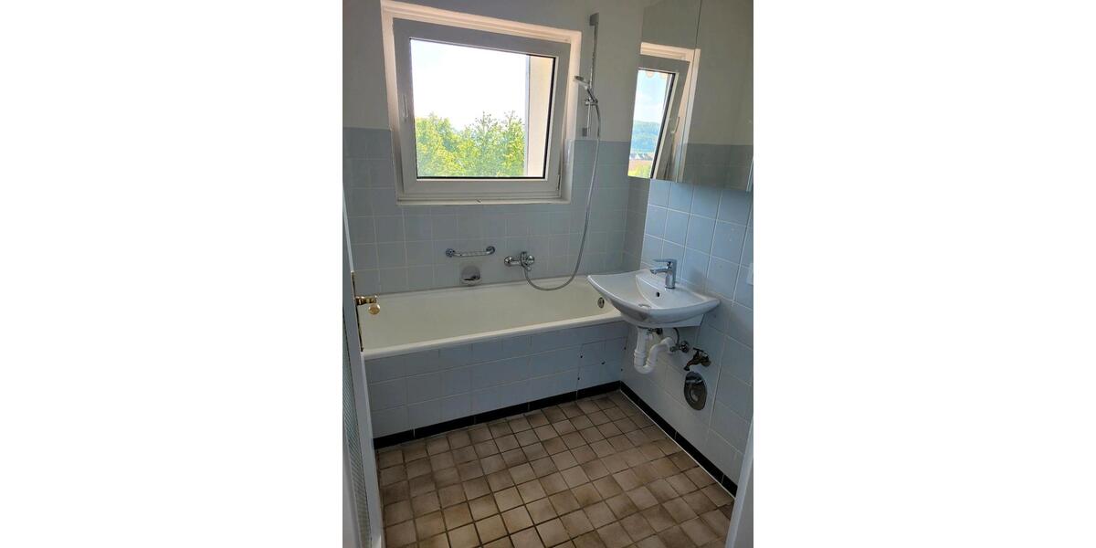 Etagenwohnung Aalen Unterkochen - 3 Zimmer, 80 m&sup2;, 850&euro; | Angebot:26550338