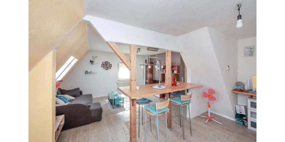 Dachgeschoßwohnung Aalen Unterkochen - 2 Zimmer, 68 m&sup2;, 809&euro; | Angebot:25842331