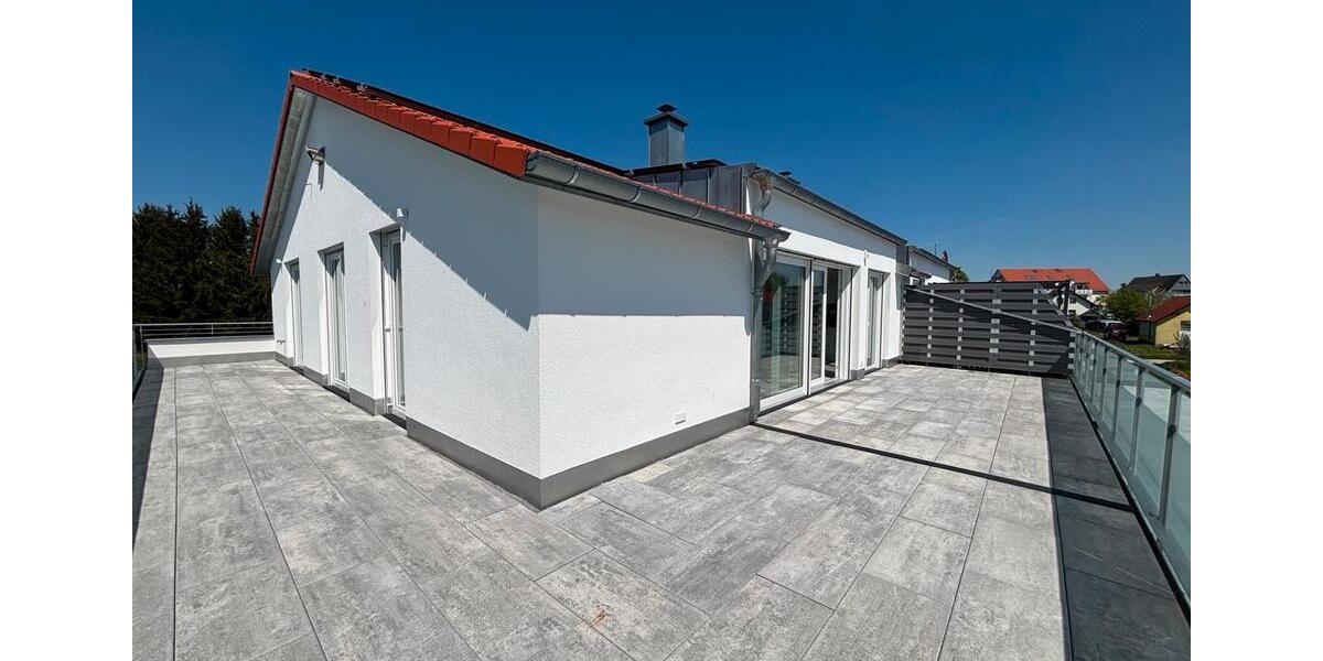 Einfamilienhaus Ellwangen (Jagst) - 3 Zimmer, 104 m&sup2;, 1.607&euro; | Angebot:27587678