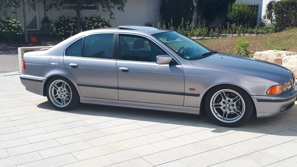 BMW 523 236.000 km 1.900 &euro; Waldstetten 73550