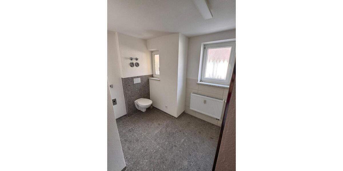 Etagenwohnung Wallerstein - 2 Zimmer, 56 m&sup2;, 730&euro; | Angebot:25893690