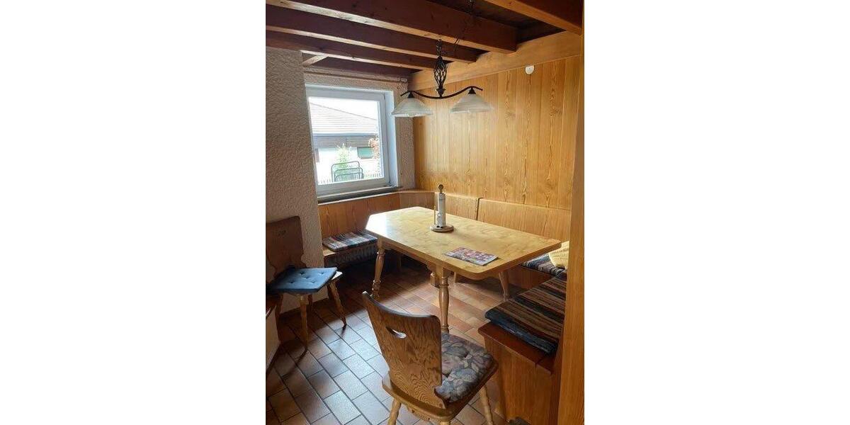 Einfamilienhaus Adelmannsfelden - 6 Zimmer, 178 m&sup2;, 1.550&euro; | Angebot:27618936