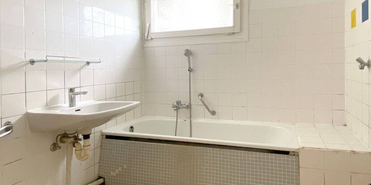 Etagenwohnung Schwäbisch Gmünd Bettringen - 4 Zimmer, 90 m&sup2;, 180.000&euro; | Angebot:26310312