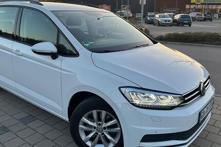 VW Touran 213.500 km 11.500 &euro; Schwäbisch Gmünd 73525