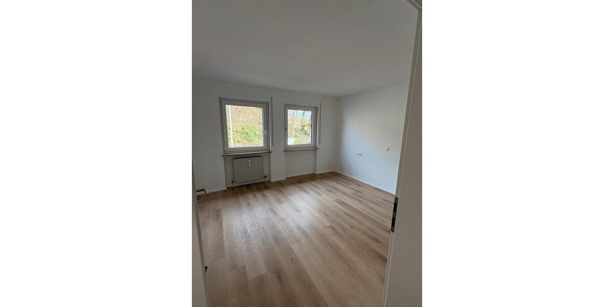 Etagenwohnung Täferrot - 3.5 Zimmer, 88 m&sup2;, 319.000&euro; | Angebot:25591272