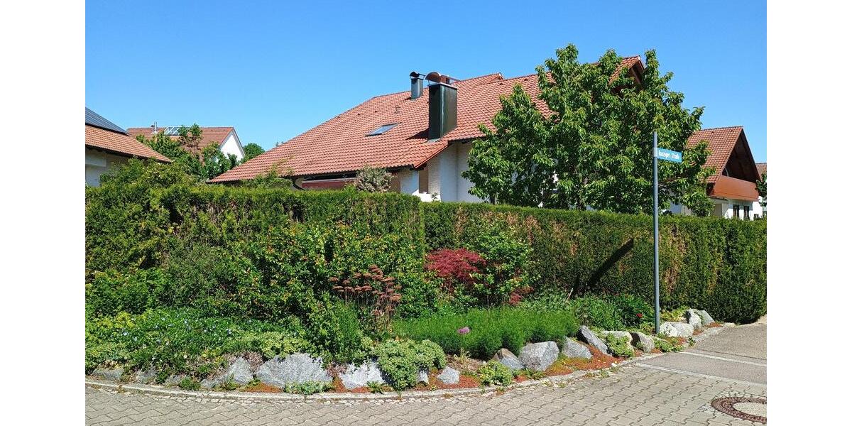 Einfamilienhaus Hüttlingen - 10 Zimmer, 255 m&sup2;, 715.000&euro; | Angebot:26835609