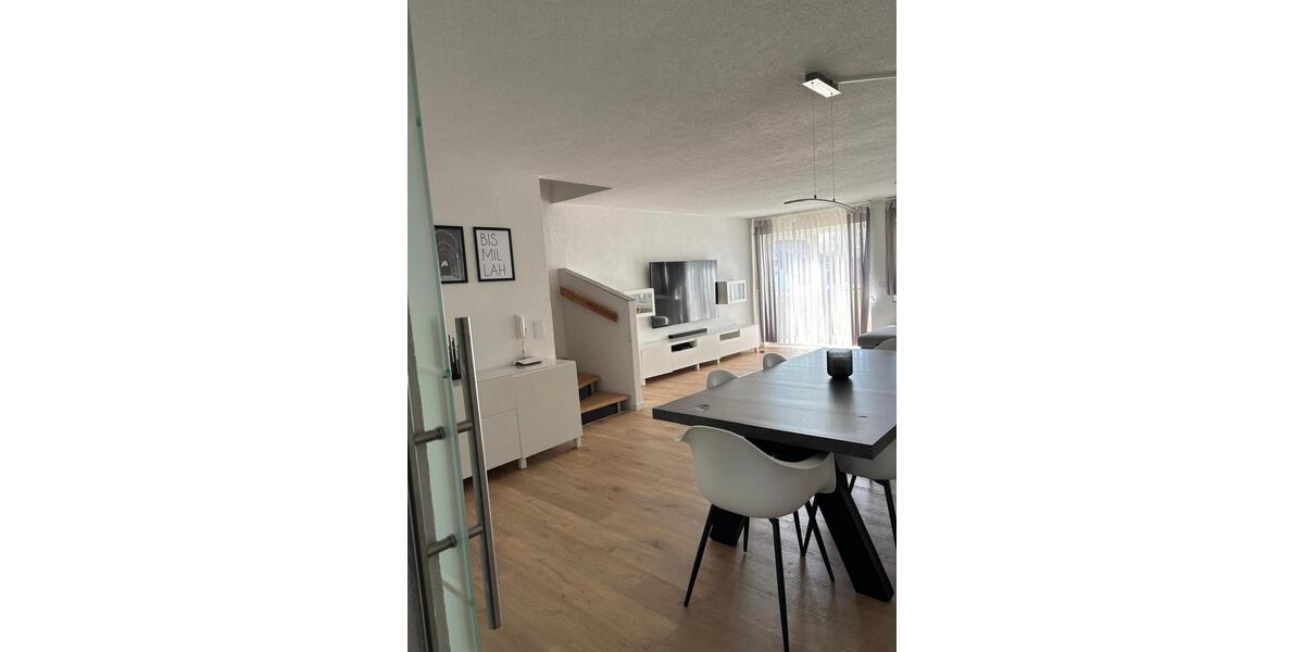 Maisonettenwohnung Ellwangen (Jagst) - 4.5 Zimmer, 110 m&sup2;, 364.000&euro; | Angebot:25648992