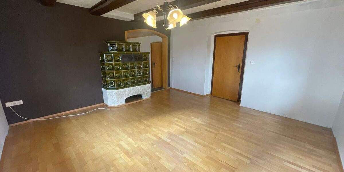 Einfamilienhaus Kirchheim am Ries Kirchheim - 5 Zimmer, 134 m&sup2;, 285.000&euro; | Angebot:25678637