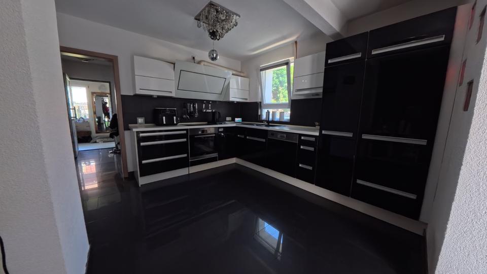 Einfamilienhaus Aalen Attenhofen - 6.5 Zimmer, 130 m&sup2;, 499.000&euro; | Angebot:27266030
