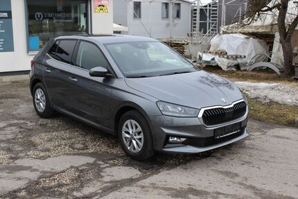 Skoda Fabia 13.400 km 20.990 &euro; Altheim (Alb) 89174