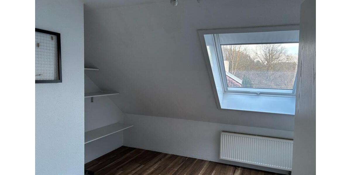 Dachgeschoßwohnung Sulzbach-Laufen Laufen - 3 Zimmer, 73 m&sup2;, 550&euro; | Angebot:25870588