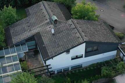 Haus Königsbronn - 6.5 Zimmer, 121 m&sup2;, 370.000&euro; | Angebot:25198002